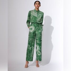 Saaksha and Kinni Floral Print Trouser Pants XS Straight Satin Pocket Green